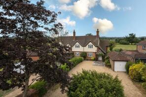 Kates Cottage, The Hurst, Winchfield RG27 8DE
