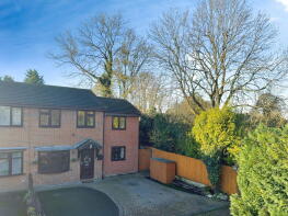 3 Heathfields, Baytree Avenue, Oswestry SY11 3QA