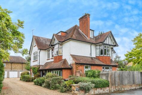 Holm Close, Woodham, Addlestone, Surrey, KT15