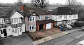 32, Prestwood Avenue, Kenton HA3 8JZ
