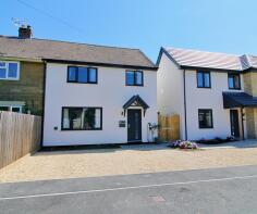 35, Curtis Orchard, Melksham SN12 8PX