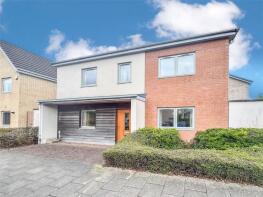 7, September Courtyard, Summers Pass, Redheugh, Gateshead NE8 2DZ