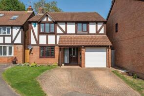 21, Somerville Close, Wokingham RG41 4SW