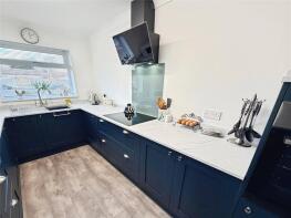 85, Ash Dale Road, Warmsworth, Doncaster DN4 9NG