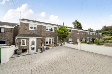 Ingress Gardens, Greenhithe, Kent, DA9