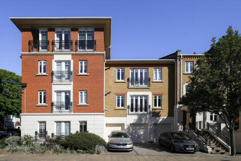 Richmond Bridge Estate, Twickenham