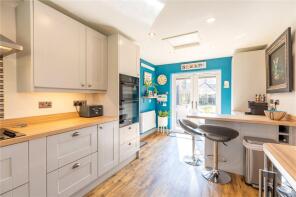 Ardgroom, Crookham Common Road, Brimpton, Reading RG7 4SX