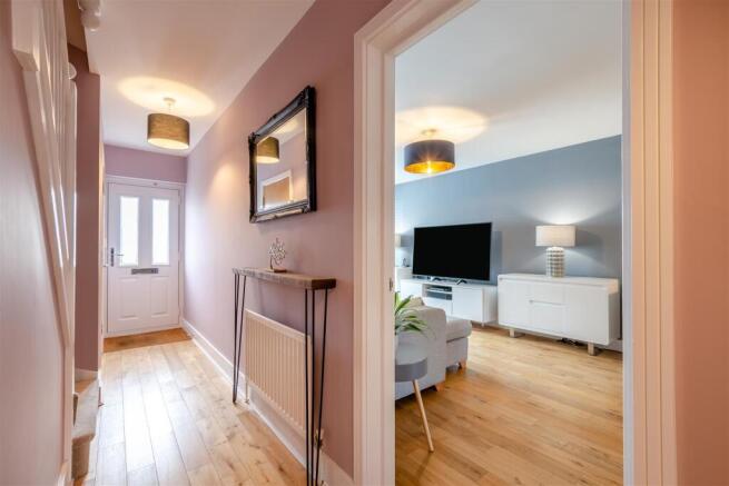 8682789-interior11.jpg