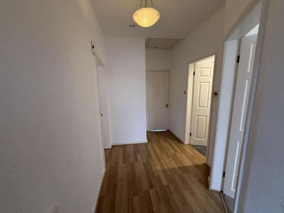 AlanAve62Hallway.jpeg