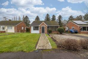 12, Meesons Close, Faversham ME13 0AW