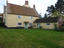 Old Hall Farm Cottage, Church Road, Ringsfield NR34 8JZ