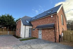 3, Ivy Barns, West Moors Road, Three Legged Cross BH21 6QT