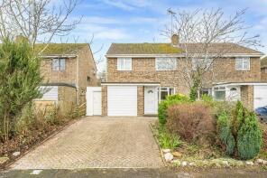 92, Meadow Close, Farmoor, Oxford OX2 9NZ