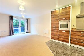 12, Beverley House, Wallis Square, Farnborough GU14 7GR