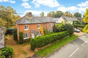 Crumplins, Church Lane, Dogmersfield, Hook RG27 8SZ