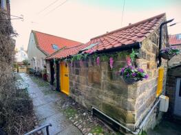 4 Rose Tree Cottage, Sunnyside, Robin Hoods Bay, Whitby YO22 4SR
