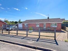 17, Charles Avenue, Grantham NG32 3QH