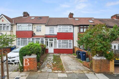 Portland Crescent, Greenford, UB6