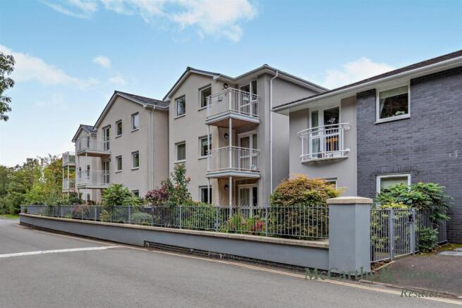 Rivers Edge Court