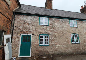 4, Church Square, Llandyrnog, Denbigh LL16 4HG