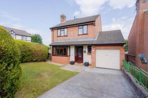 1, Walnut Drive, Crediton EX17 1JB