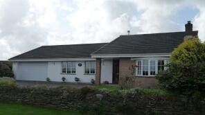 Homemeadow, Road From Pengelly Cross To Junction South Of Burlawn Farm, Burlawn, Wadebridge PL27 7LA