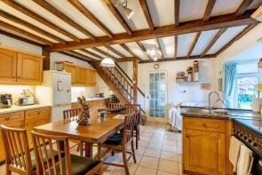 Hillside, Vicarage Road, Newark NG23 7AQ