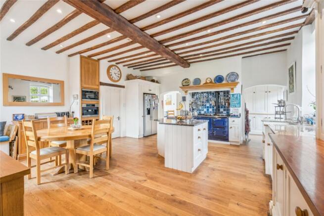 Kitchen/Breakfast