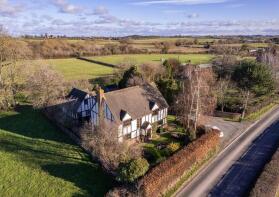 Honeymoor Lodge, B4352 From C1199 To Stone Street, Hereford HR2 9QT