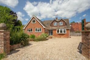 West Lodge, Heathfield Park, School Hill, Old Heathfield TN21 8RF