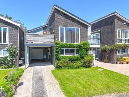 Arundel Way, Highcliffe, Christchurch, BH23