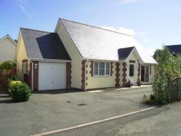 2, Maes-y-gof, Foel, Welshpool SY21 0AU