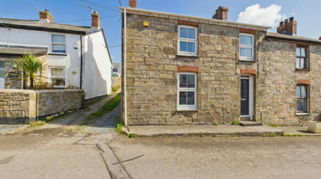 3 Bedroom End Terraced House for Sale