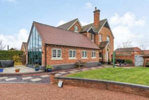The Old Farmhouse, Smite Lane, Worcester WR3 8SZ