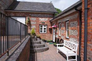 4, Millers Close, Warminster BA12 0RA