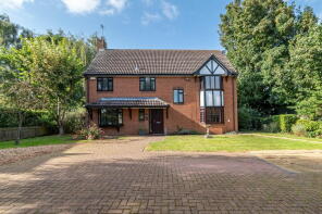 3, Crane Close, Kettering NN14 1QN