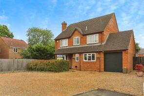 2, Blacksmiths Close, Huntingdon PE26 2YW