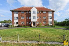Flat 3, The Sanctuary, Waldershare Avenue, Sandwich CT13 9PN