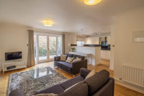 20, Hall Moor Court, Carlisle CA4 8JS