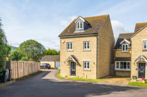 2a, St Georges Avenue, Stonehouse GL10 3HL