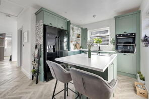 9, Holden Avenue, Bury BL9 7TJ