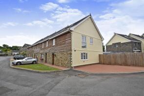 4, Pencaerfenni Court, Crofty, Swansea SA4 3SL