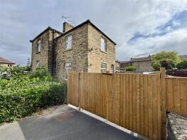 520b, Wakefield Road, Dalton, Huddersfield HD5 8PU