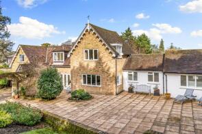 Stable House, Cautherly Lane, Ware SG12 9SN