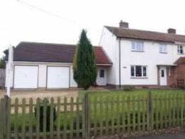 Isca, West End, Main Street, Welby NG32 3LT