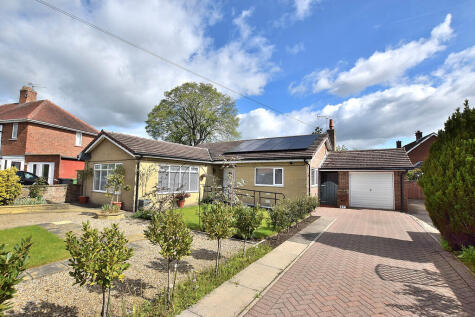 Colburn Lane, Colburn