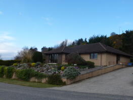 Whin Brae, Craigton, North Kessock IV1 3YG