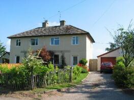 3, Reema Houses, Kittys Lane, Hereford HR4 7BW