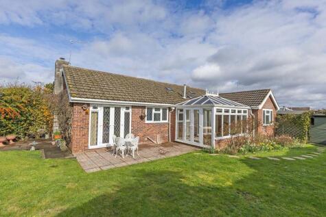 Hungerford Drive, Maidenhead, Berkshire SL6 7UT