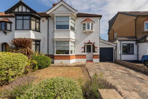 Bressey Grove, South Woodford